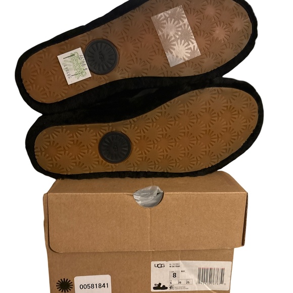 Ugg Oh Yea Slide - Picture 3 of 6